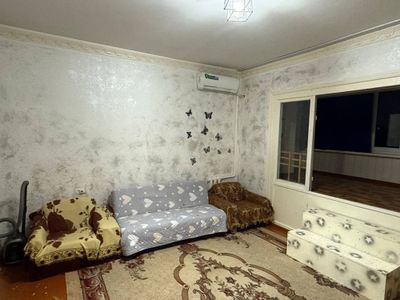 Qizlar olaman akuratni o’qiydigan ishledigan 75 $ dan