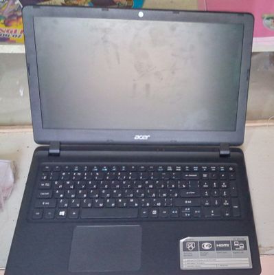 Acer Aspire ES-15 yangiday ko'p ishlamagan!