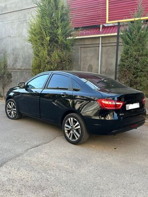 Lada Vesta 2020 автомат