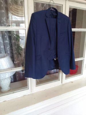 kostyum buruklar sotiladi