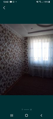 Центрде Массив Сарбиназ кирпичный домда 4 комнаталы квартира сатылады