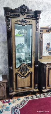 Продается срочно Пенал и комод