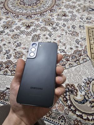 Samsung s22 8/256gb xolati yaxshi