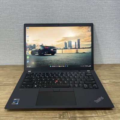 Продаю Lenovo ThinkPad x13 i5 11gen 8/256gb для дома и офиса!