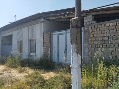 АТПда Уй сотилади 6 сотих 2 та зонами бор газ,сув свети бор,