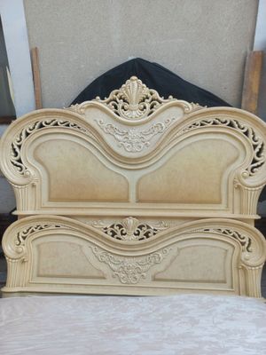 Продам кровать для спальни