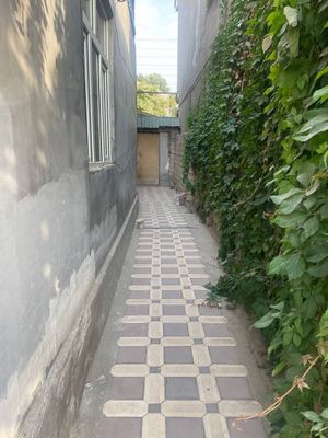 Продаю 3.5 соток Паркентский участок
