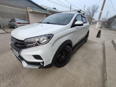 Лада Икс рэй Lada Xray cross