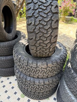 275/65/18 AT xolati zor