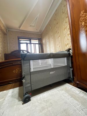 Продается детская кровать б.у. в отличном состояни