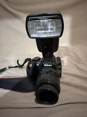 Продам фотоаппарат Nikon 3100