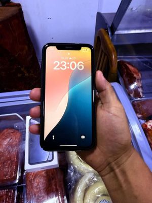 iphone xr 128 GB ideal
