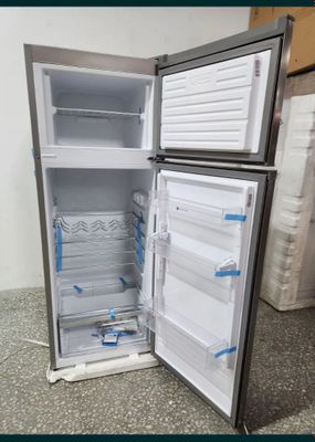 Продам холодильник Beston