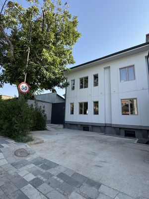 Сдется в Аренду частный дом 360кв 3 сот на улице Саехат (никитина)