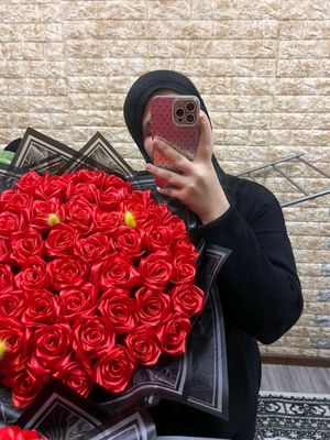 розы из атласных ленты на заказ 1 роза 12000