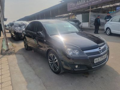 Сотилади наманганда радной краска олган инсон маза килиб минади