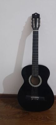 Gitara holati yangi