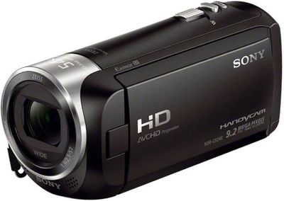 Продается Sony HDR-CX240E