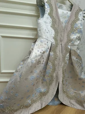 kelinchaklar uchun libos