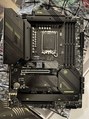 Продам Mag z790 tomahawk max wifi