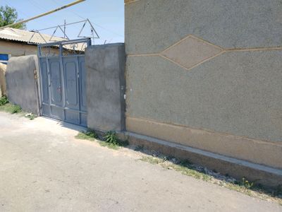 zomin senterda uy sotiladi pasport ustol orqasida