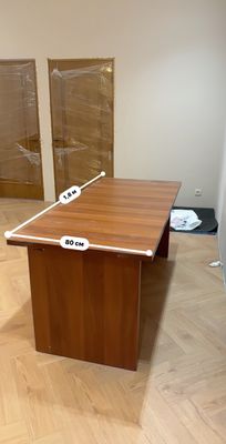 Продается стол , б/у