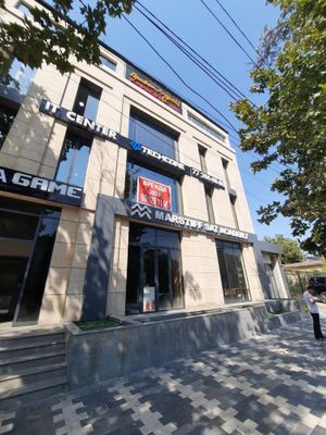 Осиё 23 Гидрометцентр | 1000кв - нежилое помещение вдоль дороги Аренда