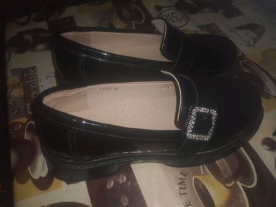 Maktab tufli 36 razmer