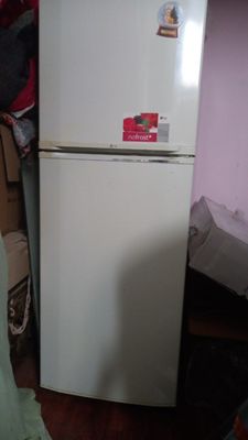 LG xolodilnik satiladi 1million 800min