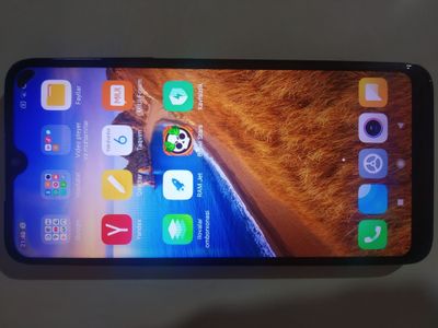 Xiaomi Redmi 7 .