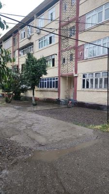 Dom 3 xonali Yangiyul Stansiya Òzbekiston