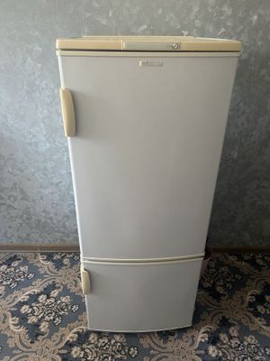 холодильник бирюса