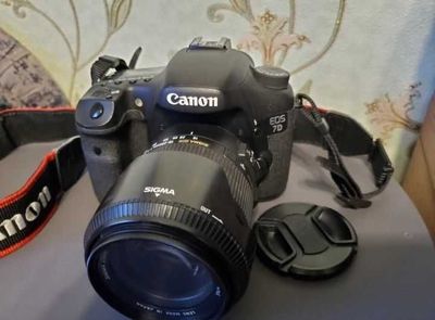 Зеркальный фотоаппарат canon eos 7d