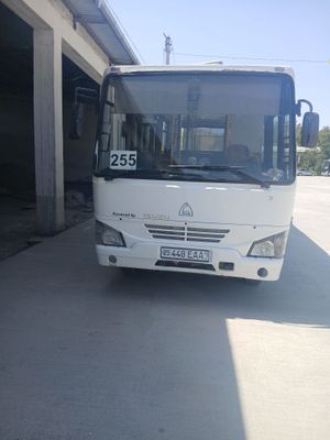 Isuzu 2013 yili narxi 11 100 $