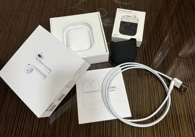 Aerpods (без проводной наушники + с чехлом.