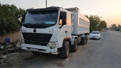 HOWO А7 SAMOSVAL 40tonnali срочный сотилади