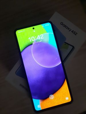 Samsung galaxy A 52 xolati ideal 8/256 aybi yoq