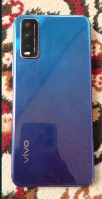 Vivo v2027 sotiladi