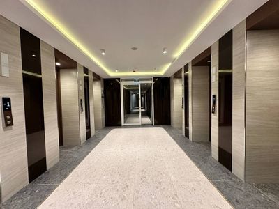 Продажа коробка Жк NRG U-Tower 21 этаж