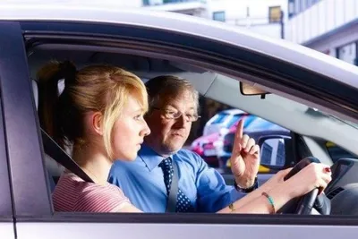 Виталий инструктор по вождению.Звоните.