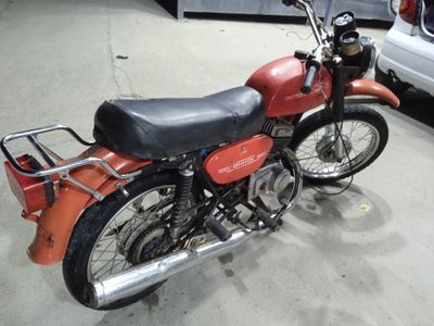 Minck moto yuradi