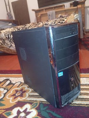 Blok pitaniya satiladi