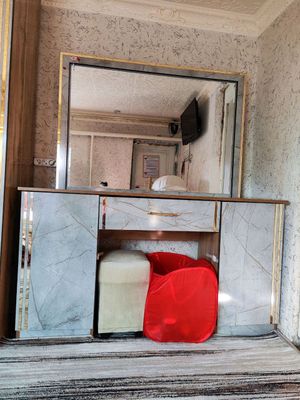 xolati yaxw bir taraf ewi 2 3kocgan joyi bor