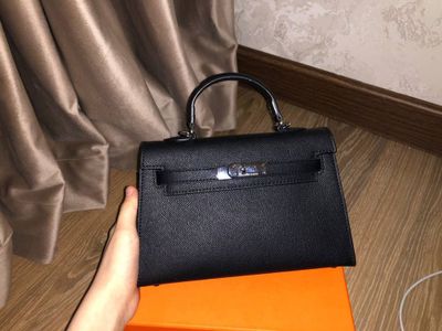 Сумка Hermes в отличном состоянии в коробке