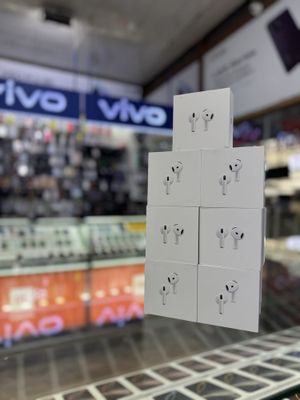 Air Pods 4 новое поколение