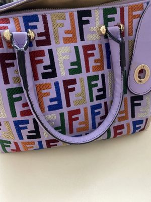 Сумка кросс-боди Fendi Roma из натуральной кожи и канвы