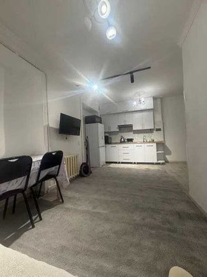 sheriklikka kvartira yigitlar uchun Ganga metro