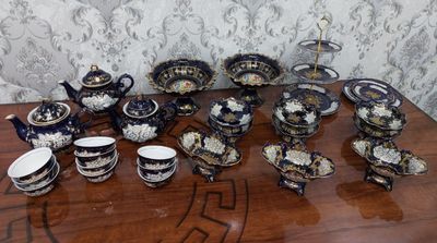 Срочно продам посуду 1 комп.22 персон 800 000 сум.