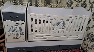 Detskiy divan