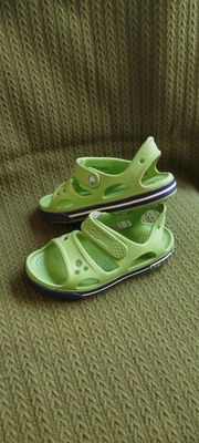 Crocs. Модель сандалии. Разм. 12. Длина по "стельке" 18,5 см.